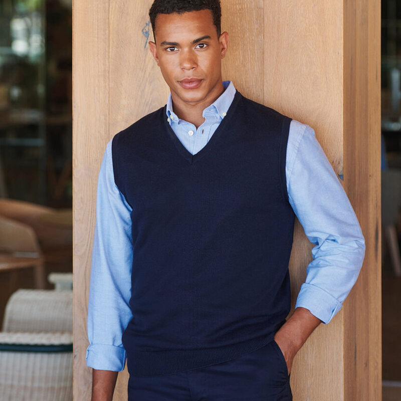 Sleeveless v-neck jumper Thumbnail