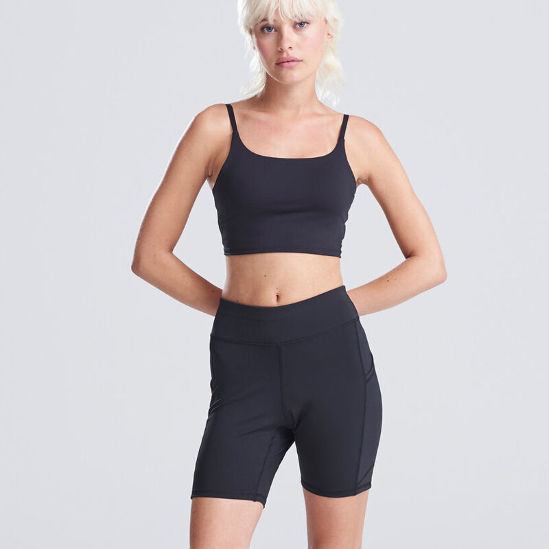 Women’s recycled tech shorts Thumbnail